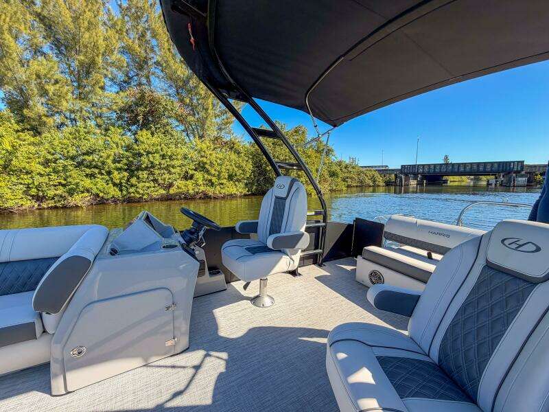 23ft Harris Yacht For Sale