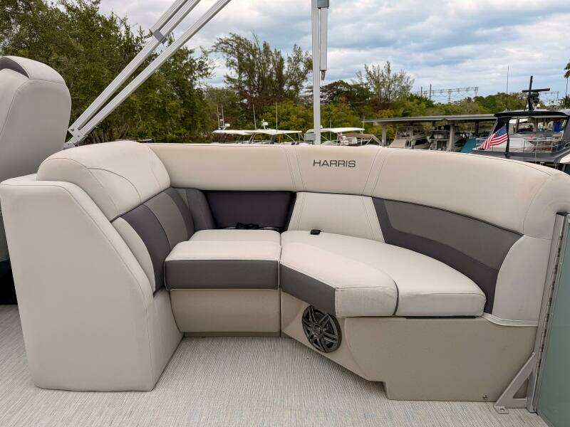 21ft Harris Yacht For Sale