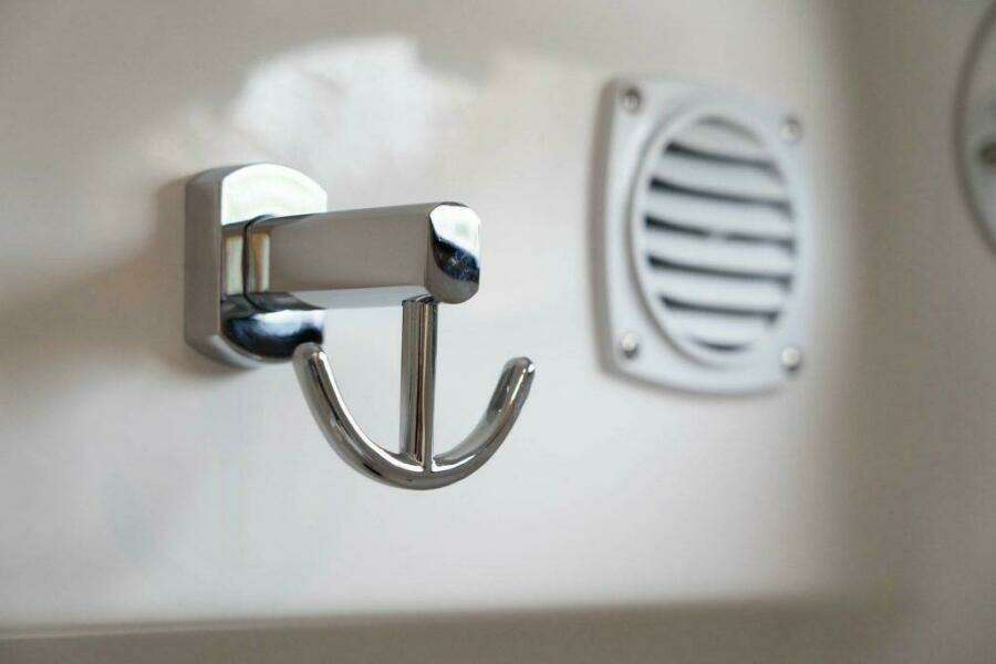 37ft Back Cove Yacht For Sale