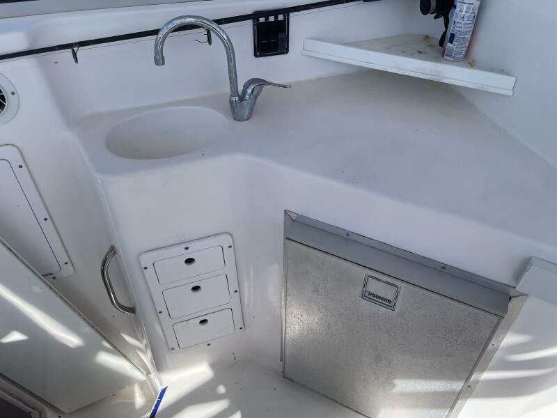 32' 2004 Pro-Line EXPRESS 30 WA