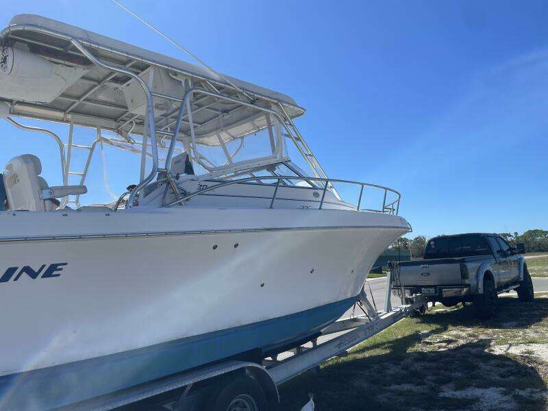 32ft Pro Line Yacht For Sale