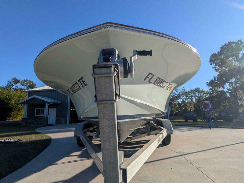 21ft Chaos Yacht For Sale