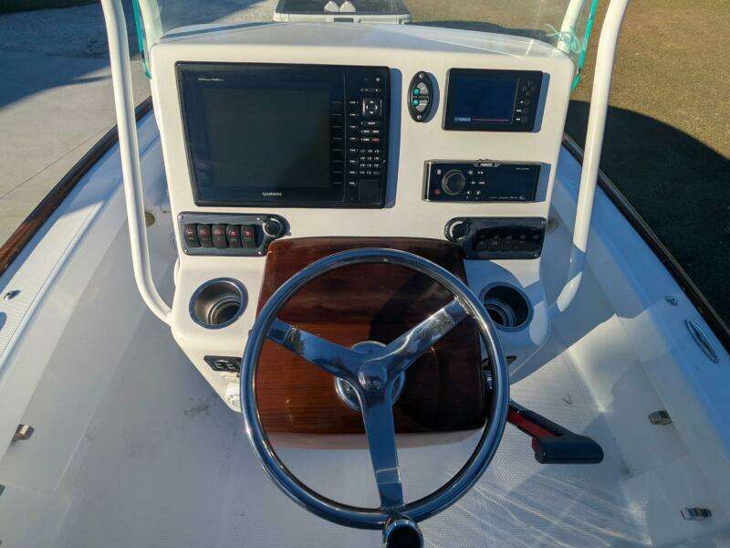 21ft Chaos Yacht For Sale