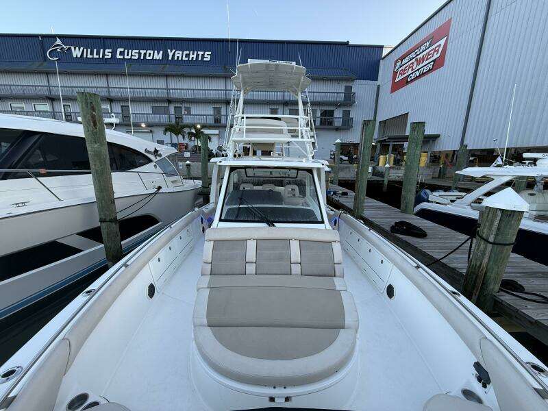 42ft Boston Whaler Yacht For Sale