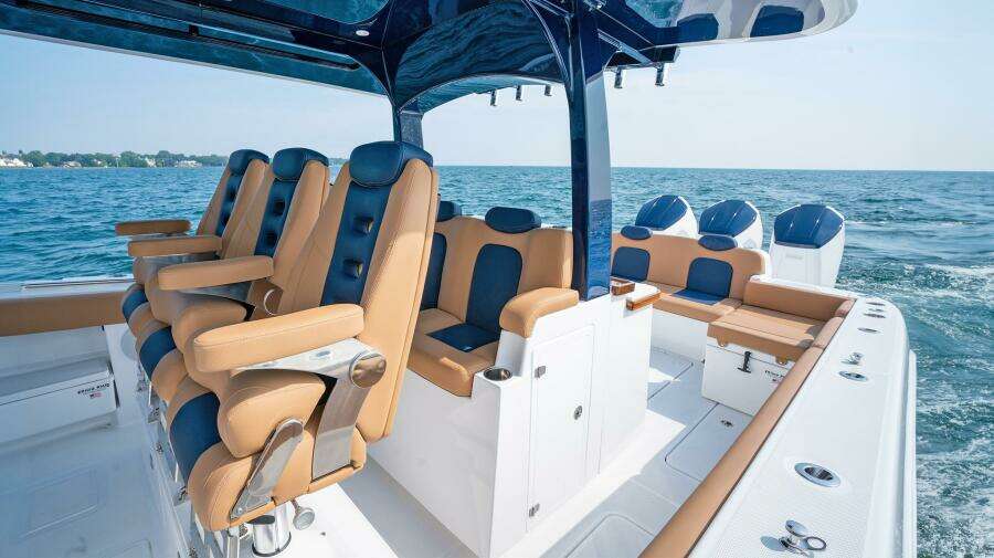 42ft HCB Yacht For Sale