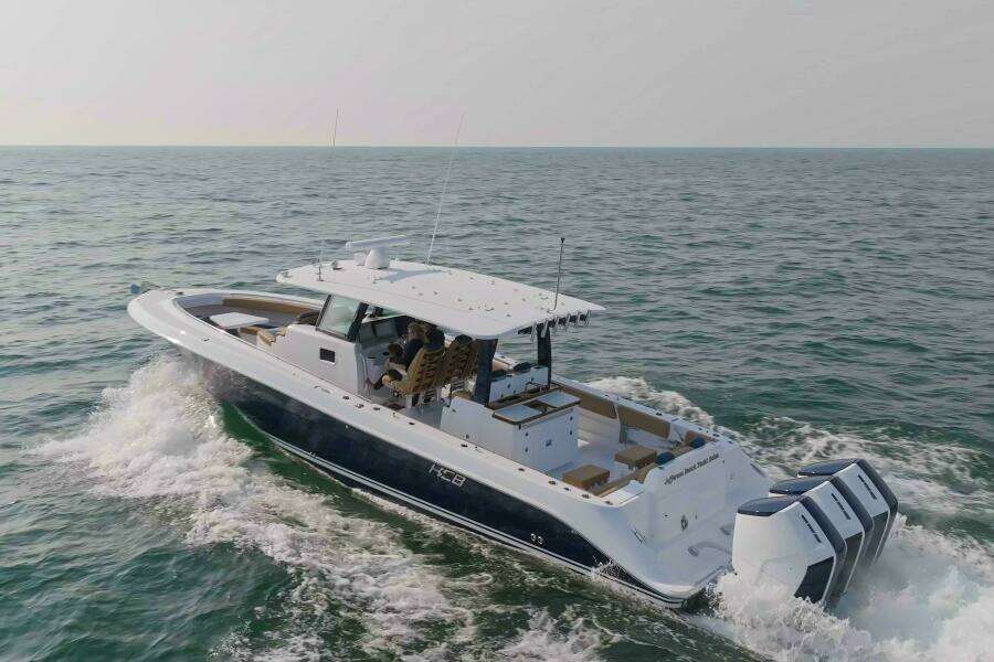 42ft HCB Yacht For Sale