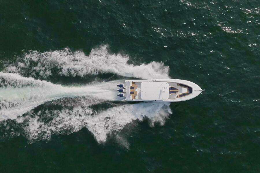 42ft HCB Yacht For Sale