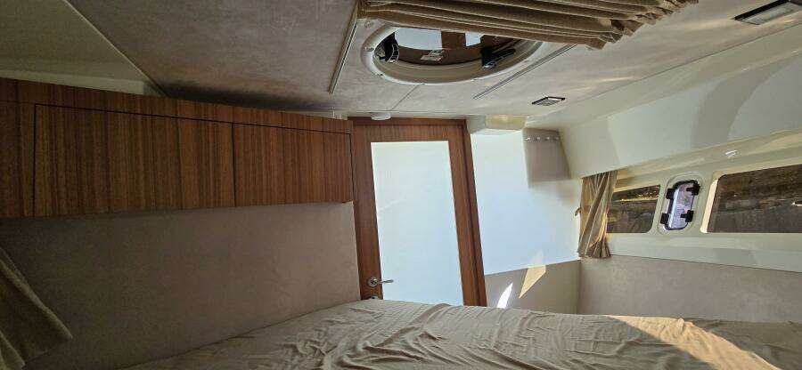 31ft Marex Yacht For Sale