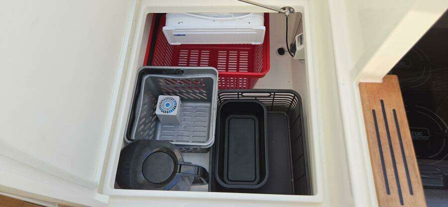 31ft Marex Yacht For Sale