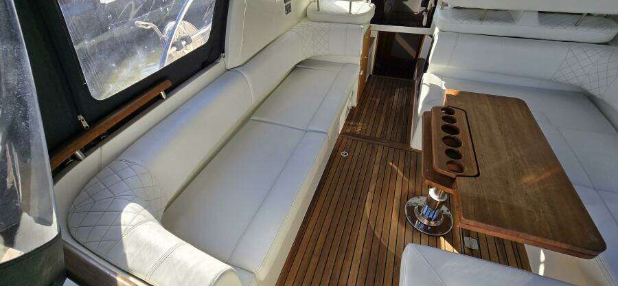 31ft Marex Yacht For Sale