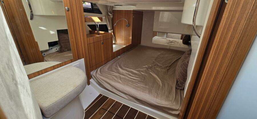31ft Marex Yacht For Sale