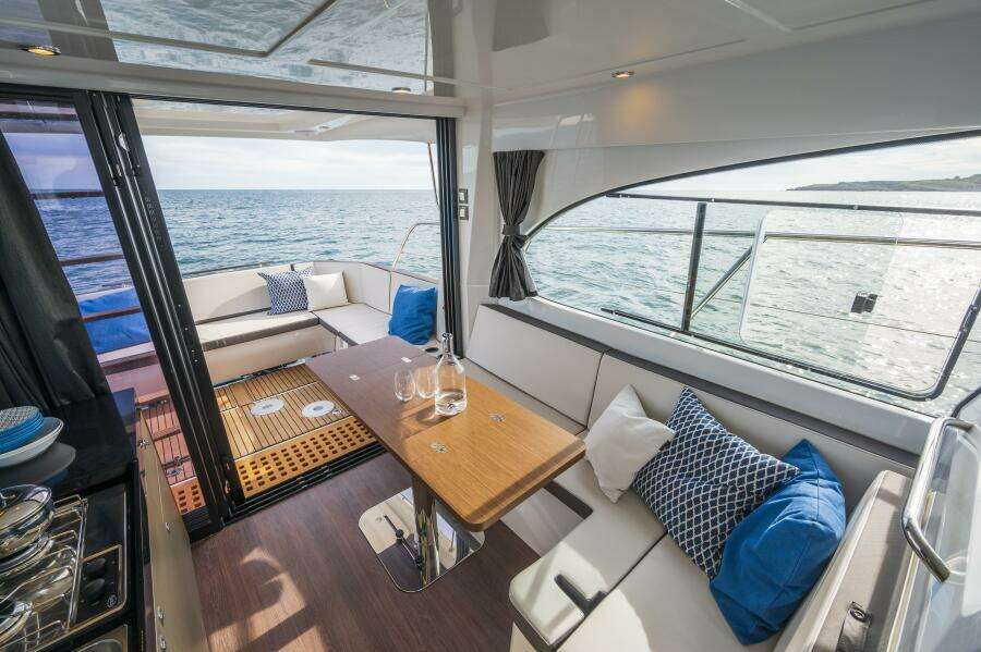 36ft Beneteau Yacht For Sale