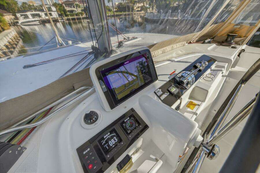 White Heron 46ft Lagoon Yacht For Sale