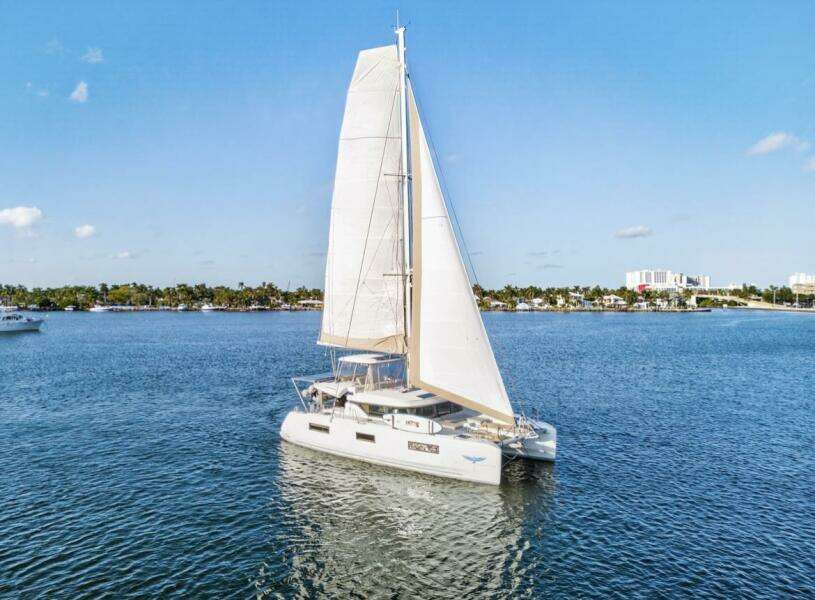 White Heron 46ft Lagoon Yacht For Sale