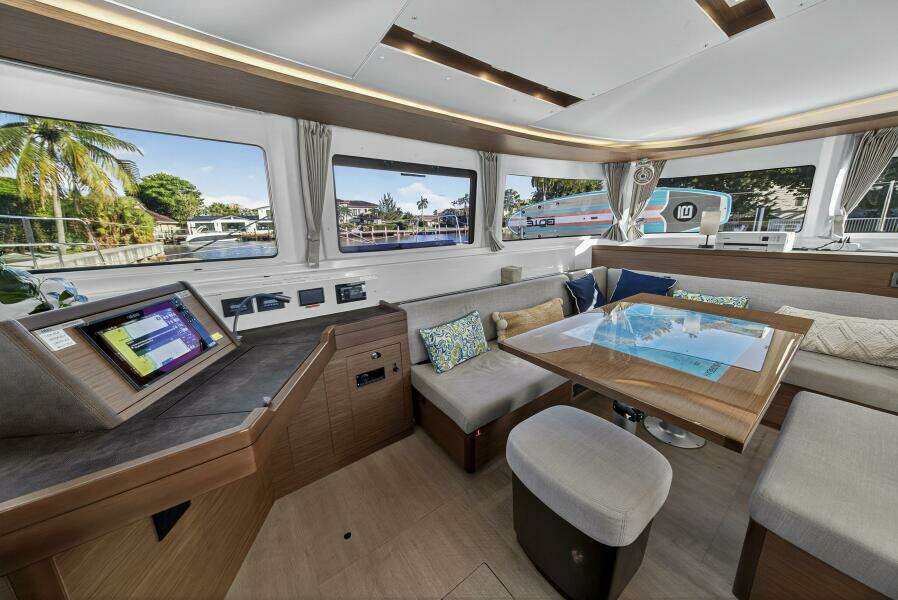 White Heron 46ft Lagoon Yacht For Sale