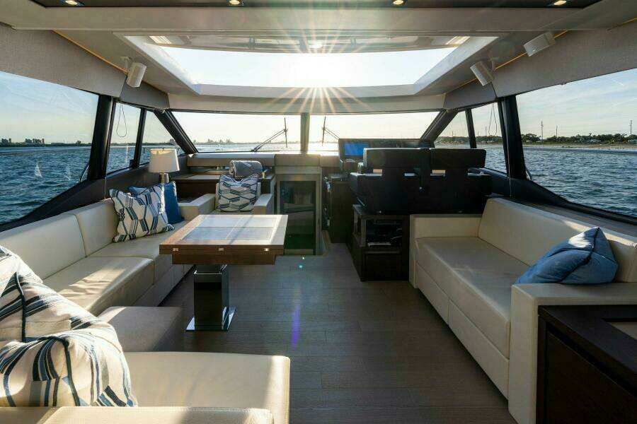 2019 63 Prestige Flybridge - RT Time - Sunroof