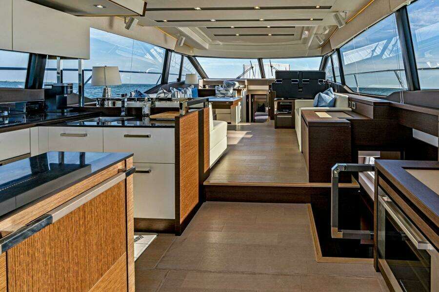 2019 63 Prestige Flybridge - RT Time - Galley