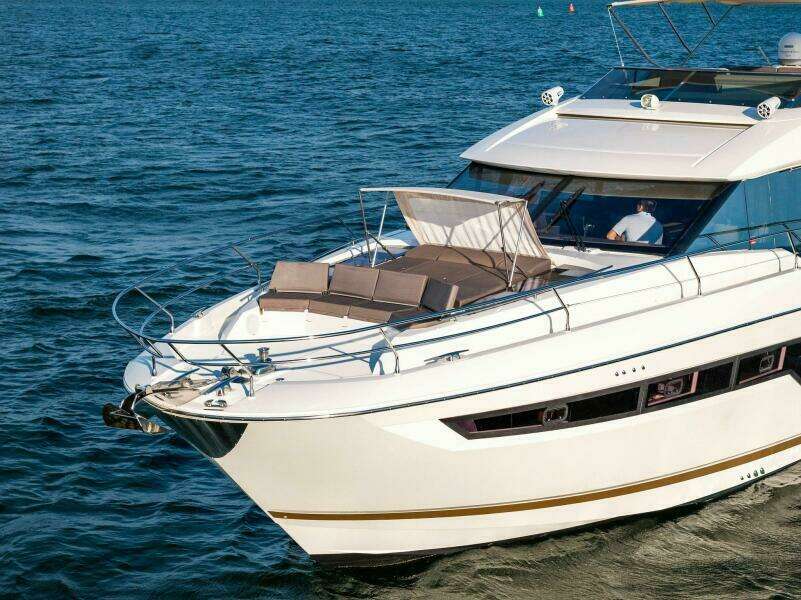 2019 63 Prestige Flybridge - RT Time - Profile