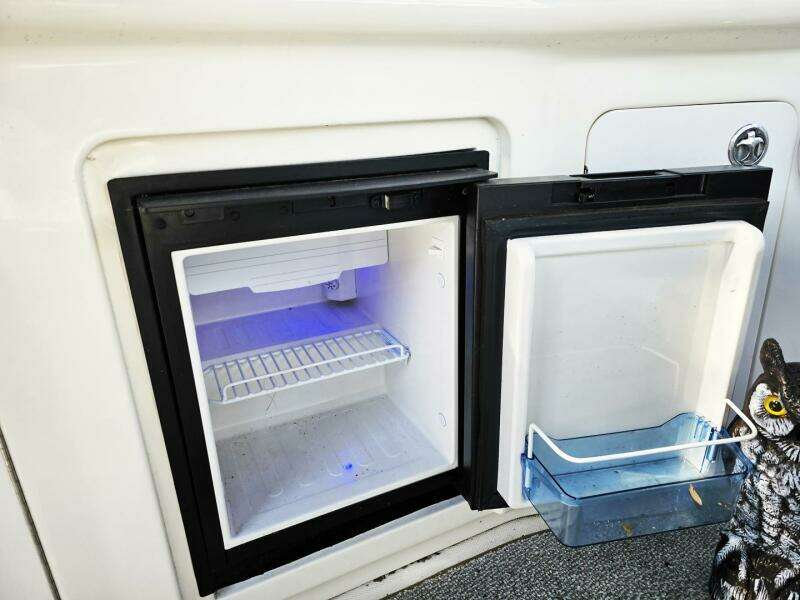 30ft Sea Ray Yacht For Sale