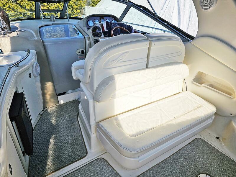 2004 Sea Ray 300 Sundancer