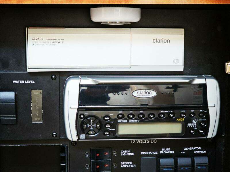 30ft Sea Ray Yacht For Sale