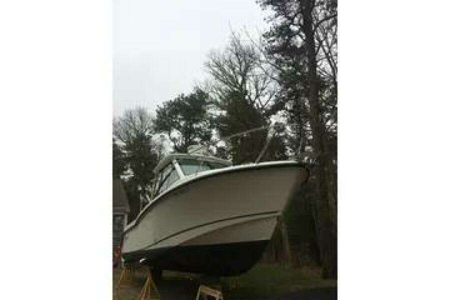 28ft Boston Whaler Yacht For Sale