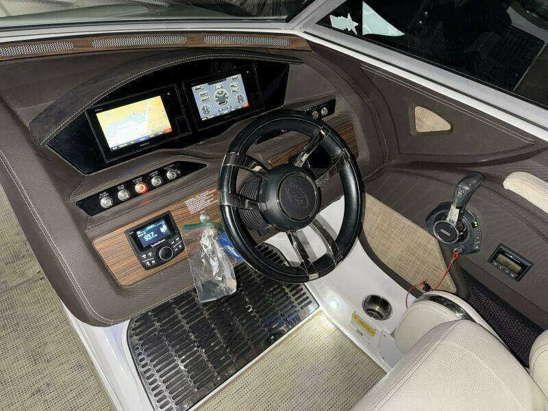 23ft Cobalt Yacht For Sale