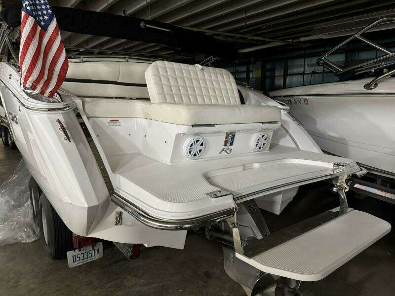 23ft Cobalt Yacht For Sale