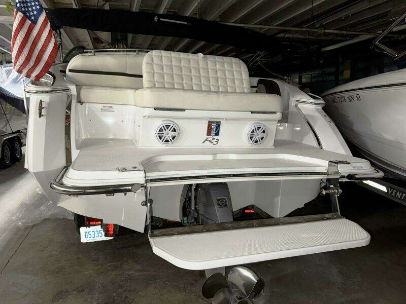 23ft Cobalt Yacht For Sale