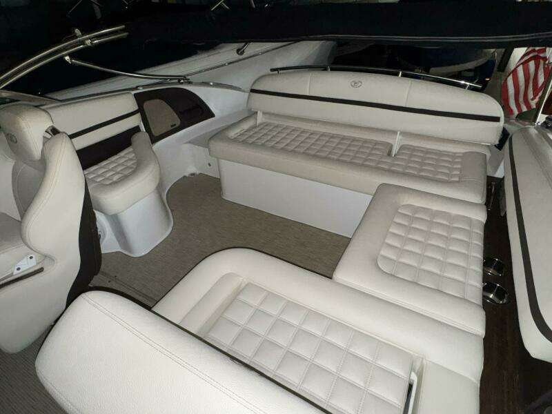 23ft Cobalt Yacht For Sale