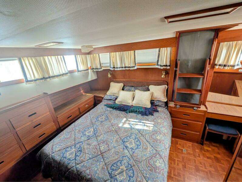 46ft Grand Banks Yacht For Sale