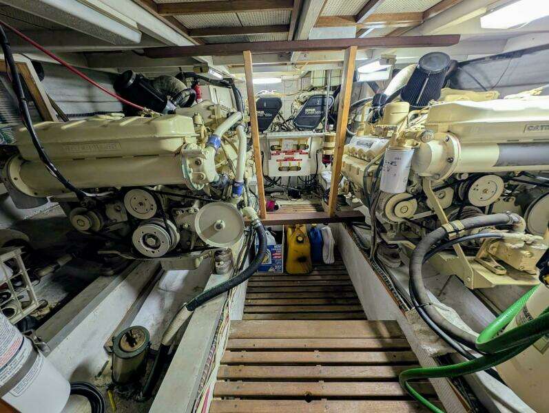 46ft Grand Banks Yacht For Sale