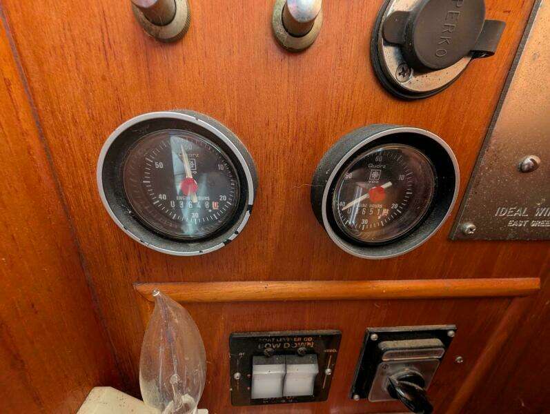 46ft Grand Banks Yacht For Sale