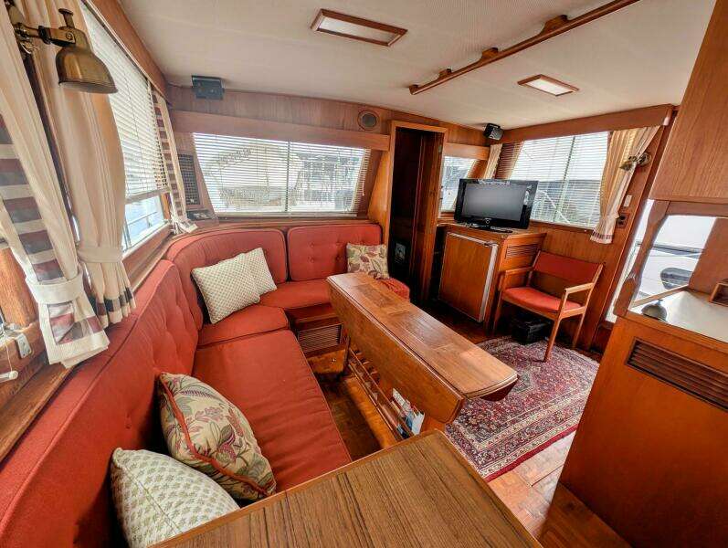 46ft Grand Banks Yacht For Sale