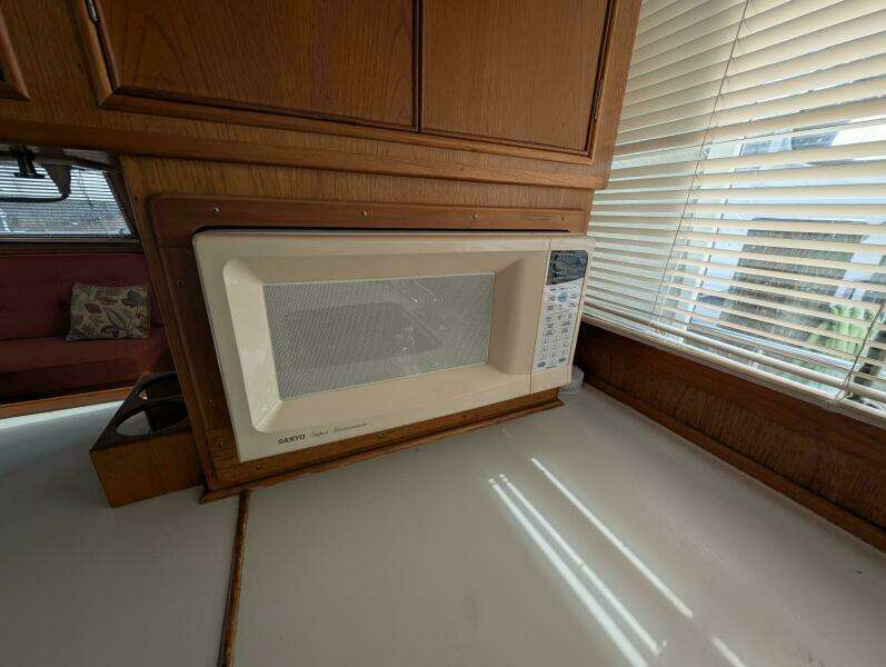 46ft Grand Banks Yacht For Sale