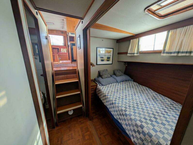 46ft Grand Banks Yacht For Sale