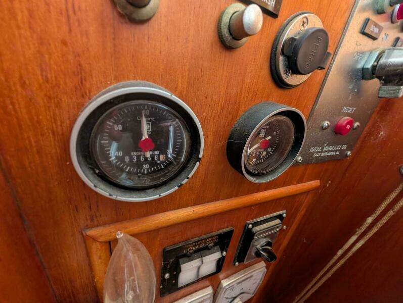 46ft Grand Banks Yacht For Sale