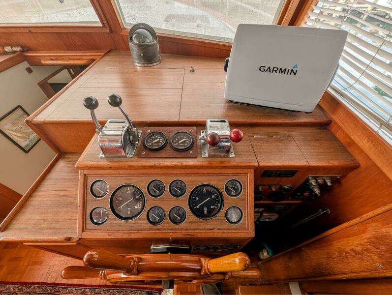 46ft Grand Banks Yacht For Sale