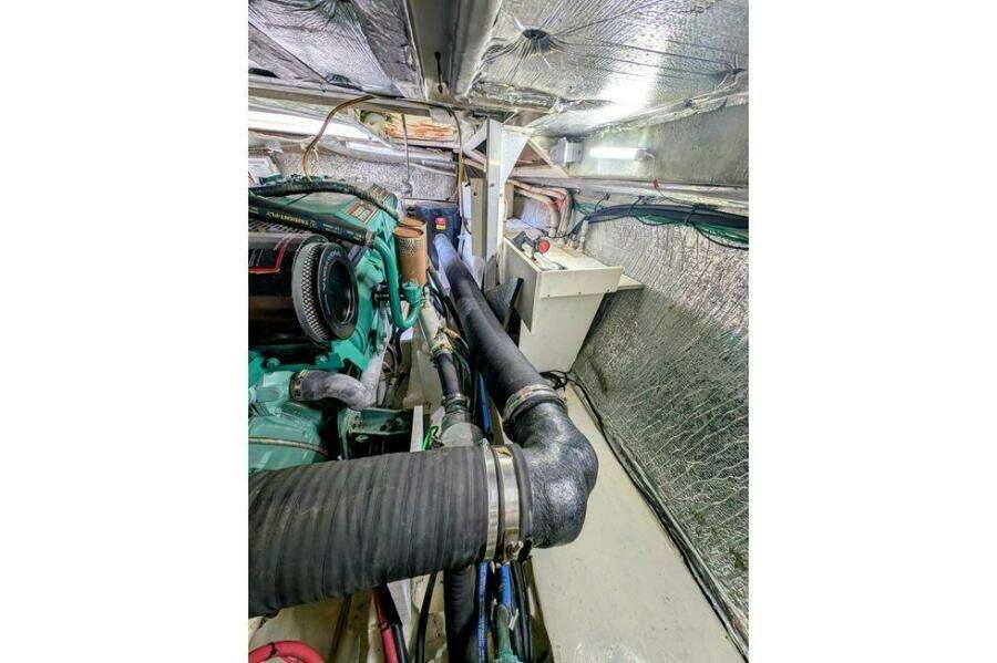 50ft Cruisers Yachts Yacht For Sale