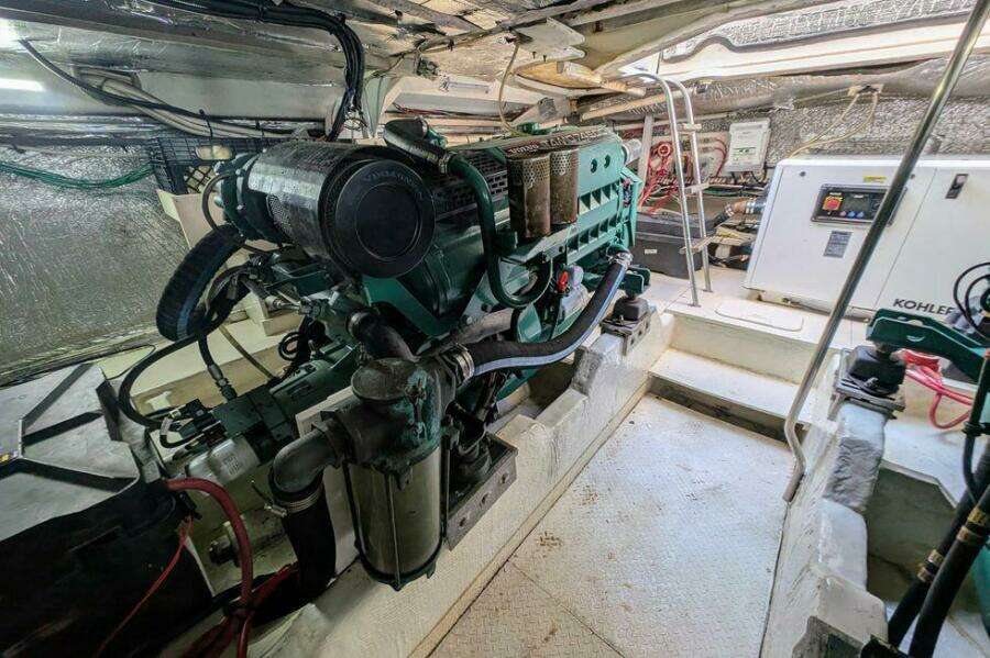 50ft Cruisers Yachts Yacht For Sale