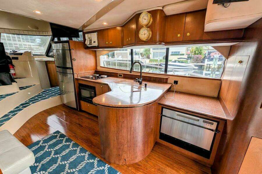 50ft Cruisers Yachts Yacht For Sale