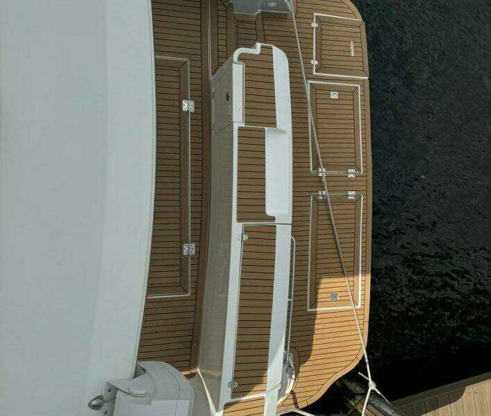 50ft Cruisers Yachts Yacht For Sale