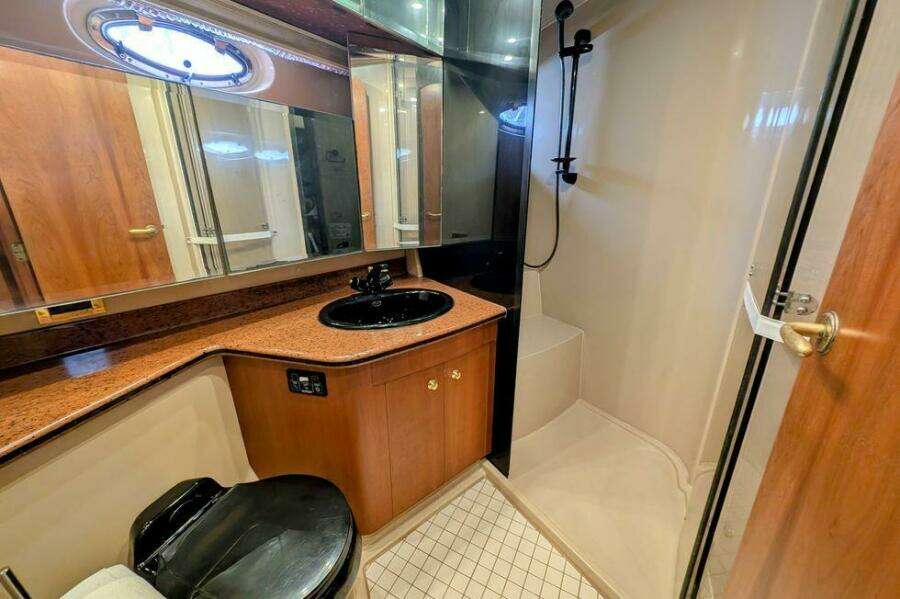 50ft Cruisers Yachts Yacht For Sale