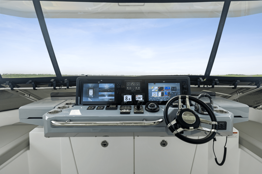 52ft Aquila Yacht For Sale