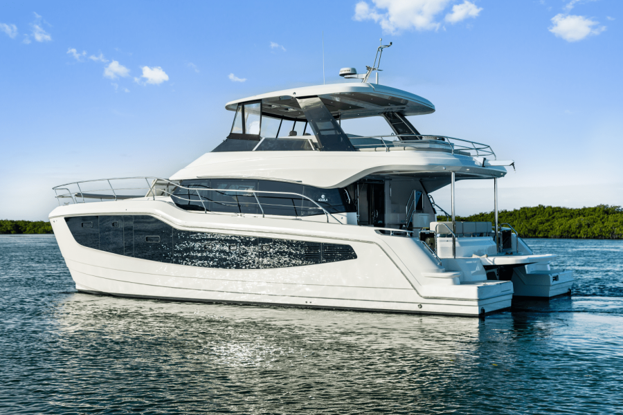 52ft Aquila Yacht For Sale