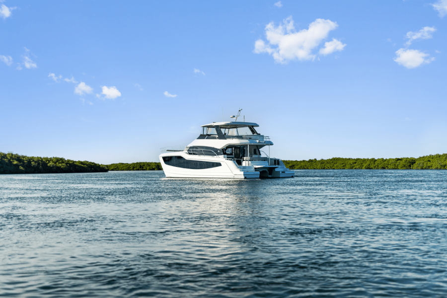 52ft Aquila Yacht For Sale