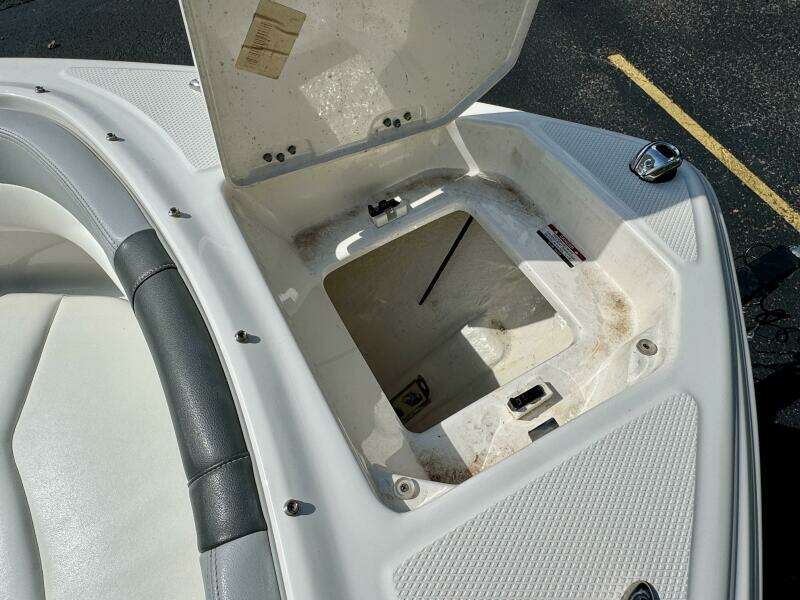 23ft Chaparral Yacht For Sale