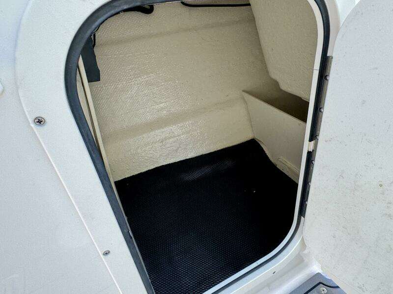 23ft Chaparral Yacht For Sale