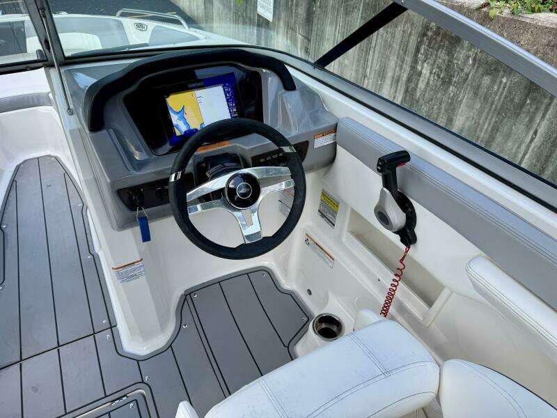 23ft Chaparral Yacht For Sale