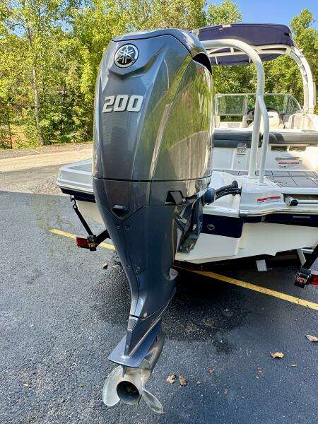 23ft Chaparral Yacht For Sale